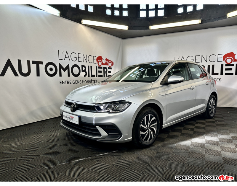 Acquisto Auto Usate, Auto Usate Economiche | Agenzia Automobiliare Volkswagen Polo VI (2) 1.0 TSI 95 S&S LIFE BVM5 Gris Anno 2023 Manuelle Essence