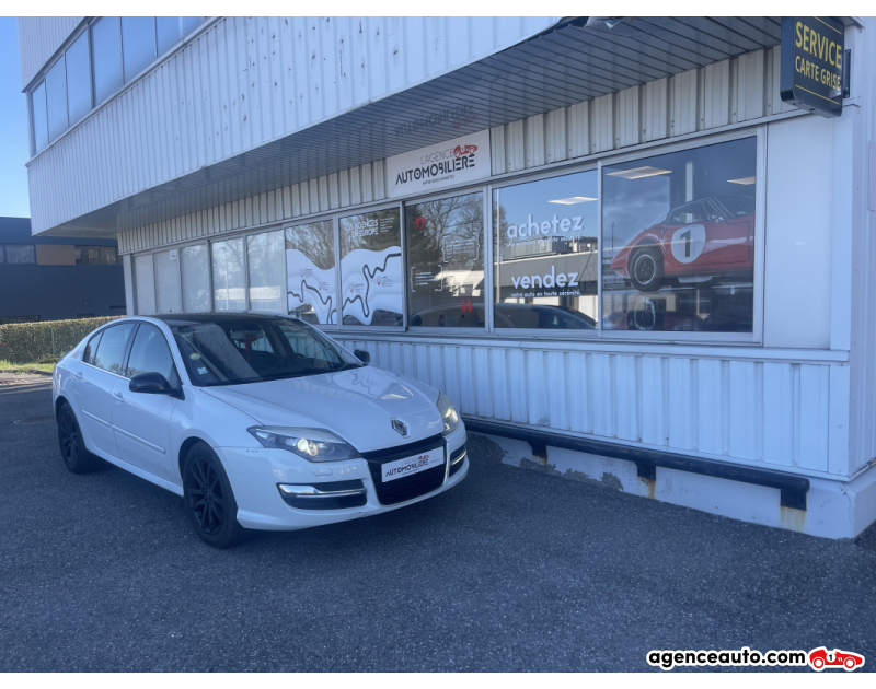 Achat voiture occasion, Auto occasion pas cher | Agence Auto Renault Laguna III Berline 2.0 dCi 173 CV BVA 4Control - 1RE MAIN - GARANTIE 12 MOIS Blanc Année 2015 Automatique Diesel