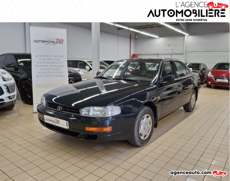 Gebrauchtwagenkauf, Günstige Gebrauchtwagen | Automobilienagentur Toyota Camry 2.2 L GL Vert Jahr 1994 Manuelle Essence