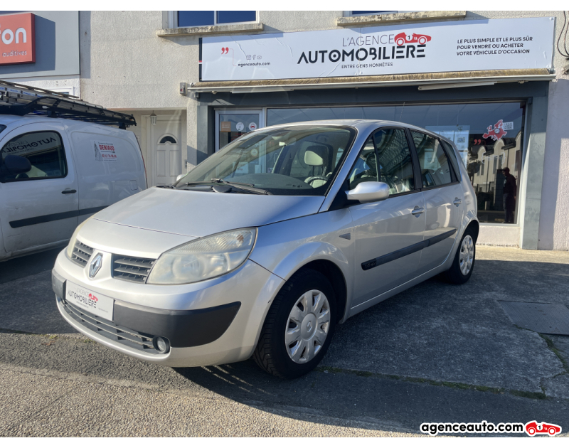 Achat voiture occasion, Auto occasion pas cher | Agence Auto Renault Scenic II 1.6i 110cv Dynamique Gris Année 2006 Manuelle Essence