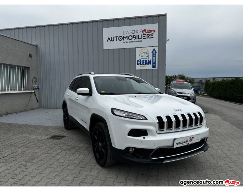 Achat voiture occasion, Auto occasion pas cher | Agence Auto Jeep Cherokee 2.0 CRD 16V 4WD 170 cv BVA 4x4 Blanc Année 2015 Automatique Diesel