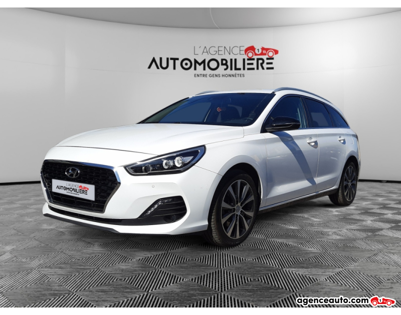 Acquisto Auto Usate, Auto Usate Economiche | Agenzia Automobiliare Hyundai i30 **Reservé**Break 1.4 T-GDi Sky DCT 140Ch / Garantie 12 Mois Blanc Anno 2019 Automatique Essence