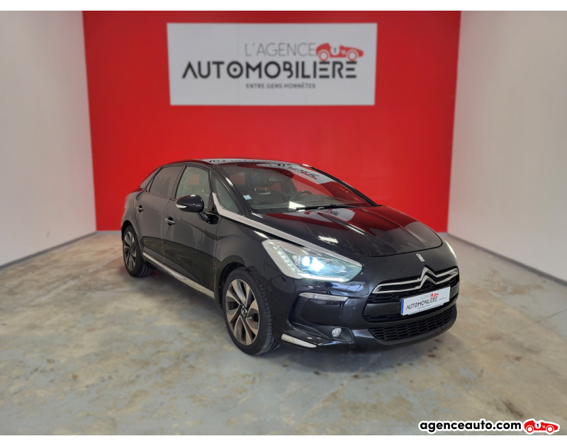 Aankoop Gebruikte Auto, Goedkope Gebruikte Auto | Agence Auto Citroen DS5 DS5 SPORT CHIC 2.0L HDI 163 Noir Jaar 2013 Manuelle Diesel