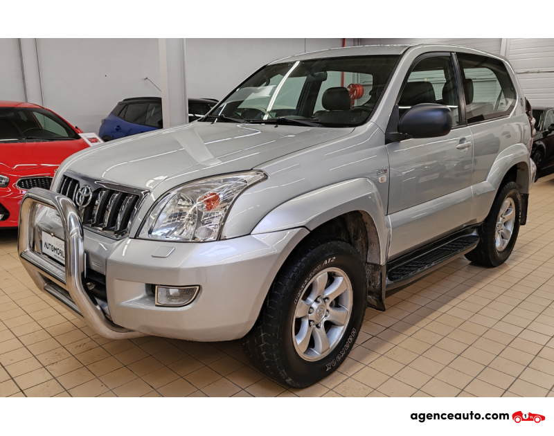 Achat voiture occasion, Auto occasion pas cher | Agence Auto Toyota Land Cruiser (KDJ125) 163 D-4D VX BVA 3P Argent Année 2003 Automatique Diesel