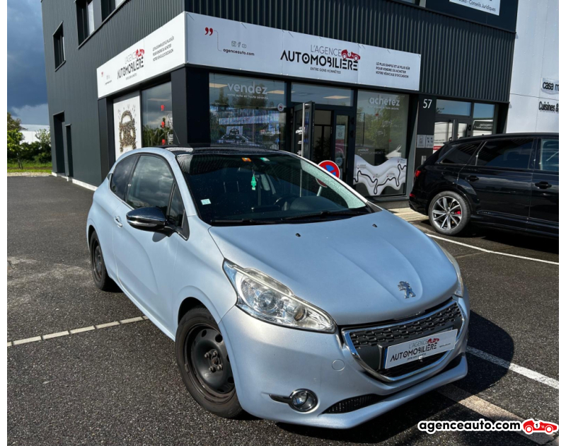 Acquisto Auto Usate, Auto Usate Economiche | Agenzia Automobiliare Peugeot 208 1.6 VTi 120CV FELINE - GARANTIE 12 MOIS Gris Anno 2012 Manuelle Essence