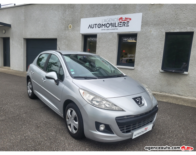 Gebrauchtwagenkauf, Günstige Gebrauchtwagen | Automobilienagentur Peugeot 207 1.4 VTi 16V 95 cv Idéal jeune conducteur Gris Jahr 2011 Manuelle Essence