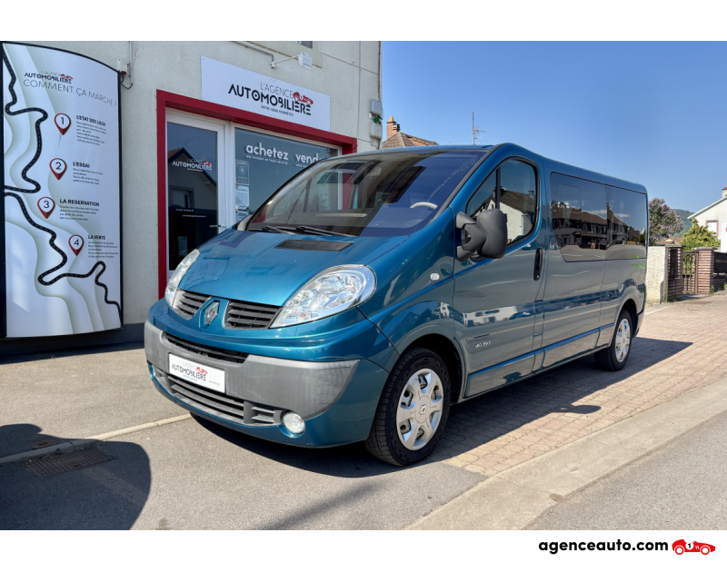 Acquisto Auto Usate, Auto Usate Economiche | Agenzia Automobiliare Renault Trafic Passenger L2H1 1200kg 2.5 dCi 16V Combi long 145 cv PRESTIGE Bleu Anno 2010 Manuelle Diesel