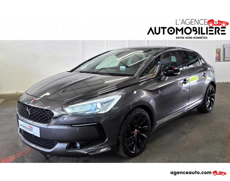 Aankoop Gebruikte Auto, Goedkope Gebruikte Auto | Agence Auto DS DS 5 Performance-Line 180 EAT Gris Jaar 2018 Automatique Diesel