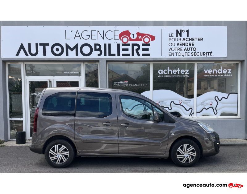 Achat voiture occasion, Auto occasion pas cher | Agence Auto Citroen Berlingo 1.6 HDi MULTISPACE 7 PLACES 100 CV Gris Année 2015 Manuelle Diesel