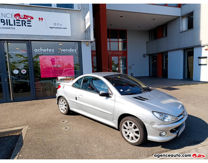 Achat voiture occasion, Auto occasion pas cher | Agence Auto Peugeot 206 CC Coupé 2.0 S16 136cv Argent Année 2003 Manuelle Essence