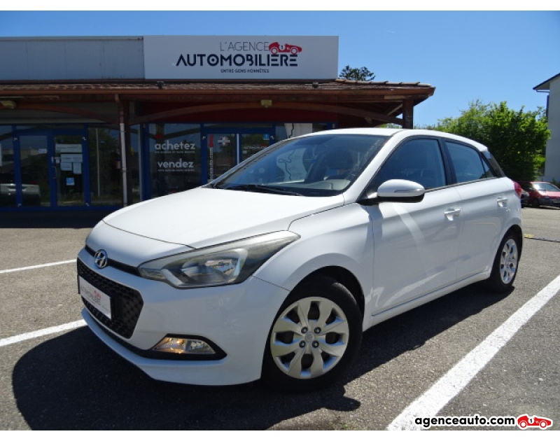 Compra de Coches Usados, Coches Usados Baratos %'|'% Agence Auto Hyundai i20 II 1.2 84 INTUITIVE Blanc Año 2015 Manuelle Essence