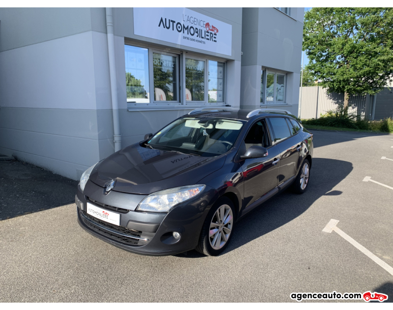 Achat voiture occasion, Auto occasion pas cher | Agence Auto Renault Megane Estate III 1.9 dci 130CV Privilège Gris Année 2011 Manuelle Diesel