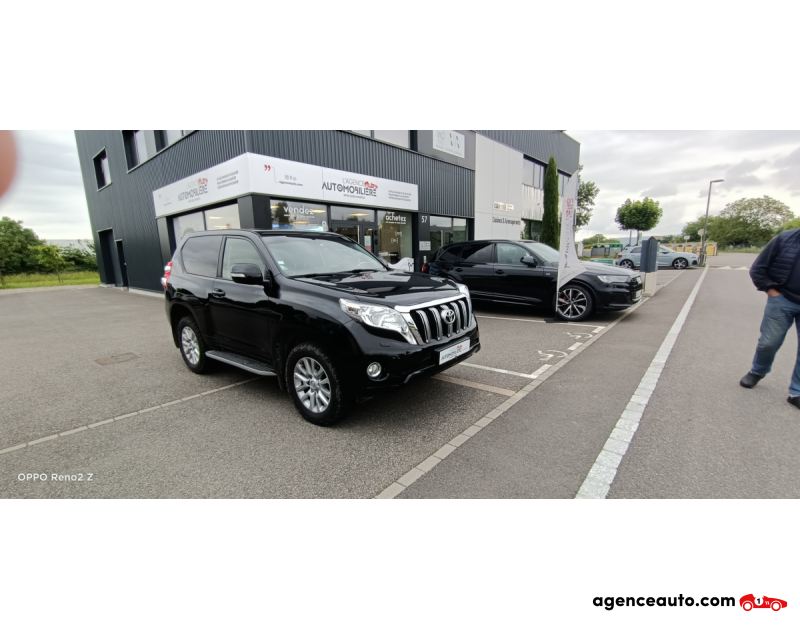 Achat voiture occasion, Auto occasion pas cher | Agence Auto Toyota Land Cruiser 150 2.8 D4D Noir Année 2017 Automatique Diesel