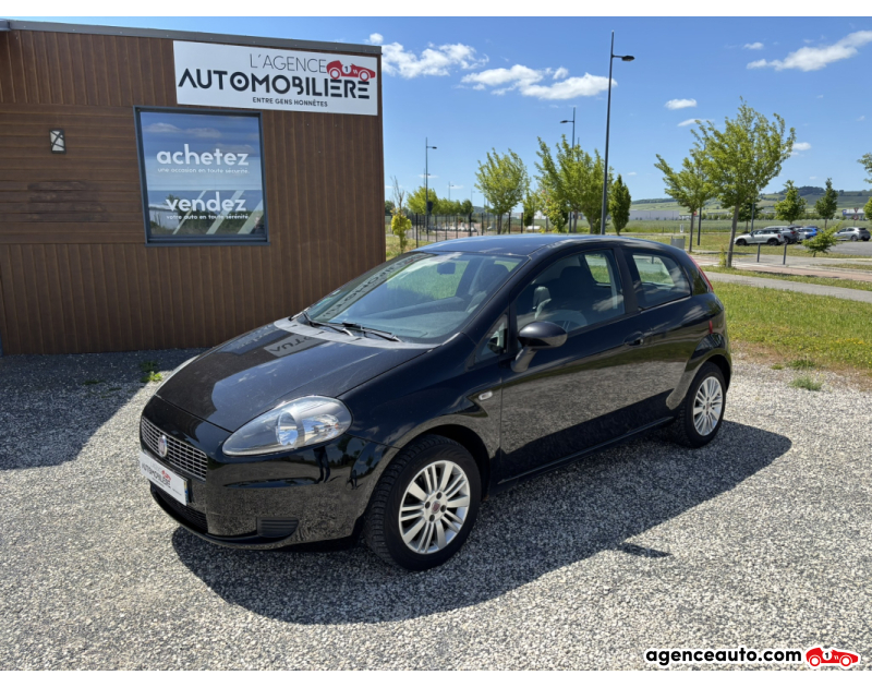 Achat voiture occasion, Auto occasion pas cher | Agence Auto Fiat Grande Punto Grande Punto 1.2 i 65 cv Noir Année 2009 Manuelle Essence