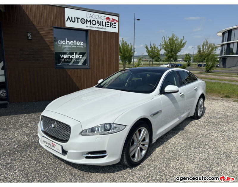 Achat voiture occasion, Auto occasion pas cher | Agence Auto Jaguar XJ (XJ351) 3.0 D V6 Berline 24V DPF 275 cv Boîte auto Blanc Année 2012 Automatique Diesel