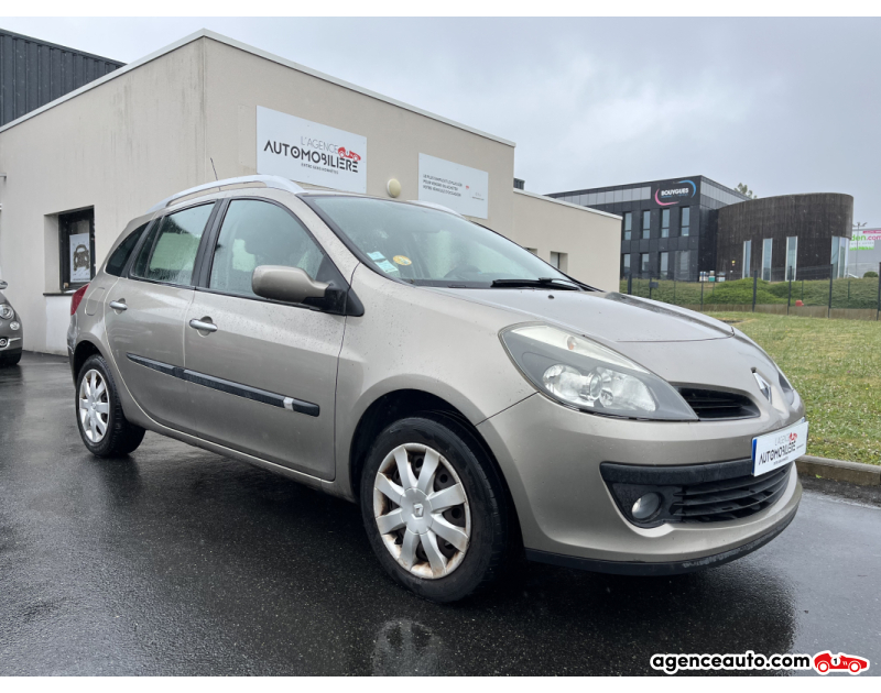 Achat voiture occasion, Auto occasion pas cher | Agence Auto Renault Clio III ESTATE 1.5 DCI 85 DYNAMIQUE Bronze Année 2009 Manuelle Diesel
