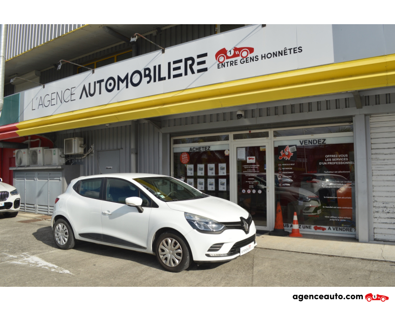 Achat voiture occasion, Auto occasion pas cher | Agence Auto Renault Clio IV 0.9 TCE 90 GENERATION Blanc Année 2020 Manuelle Essence