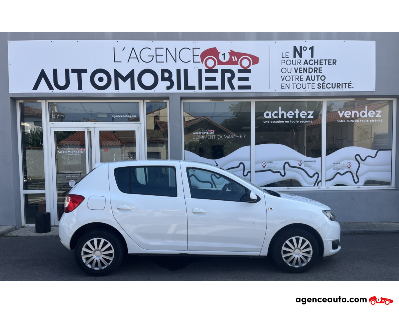 Achat voiture occasion, Auto occasion pas cher | Agence Auto Dacia Sandero 1.2 LAUREATE 75 CV 1ERE MAIN Blanc Année 2016 Manuelle Essence
