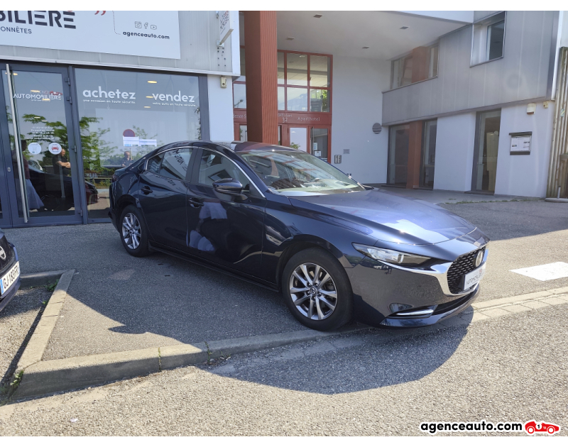 Aankoop Gebruikte Auto, Goedkope Gebruikte Auto | Agence Auto Mazda Mazda 3 2.0 E-SkyActiv-X M Hybrid 186 cv BUSINESS EXECUTIVE Bleu Jaar 2021 Manuelle Essence