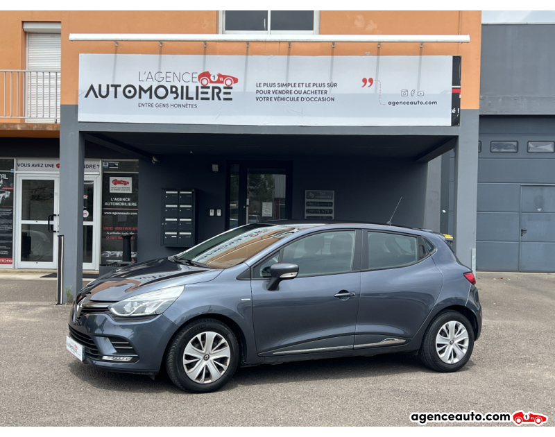 Achat voiture occasion, Auto occasion pas cher | Agence Auto Renault Clio 1.5 dCi 75 CV Trend 1ère main Révisé + Courroie changée Gris Année 2019 Manuelle Diesel