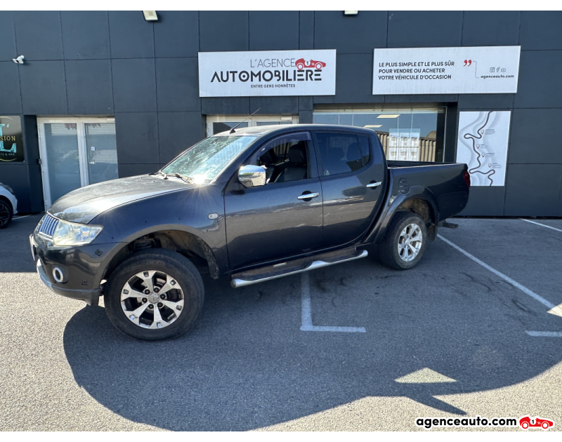 Compra de Carros Usados, Carros Usados Baratos | Auto Immo Mitsubishi L200 2.5 TD INTENSE Noir Ano 2011 Automatique Diesel