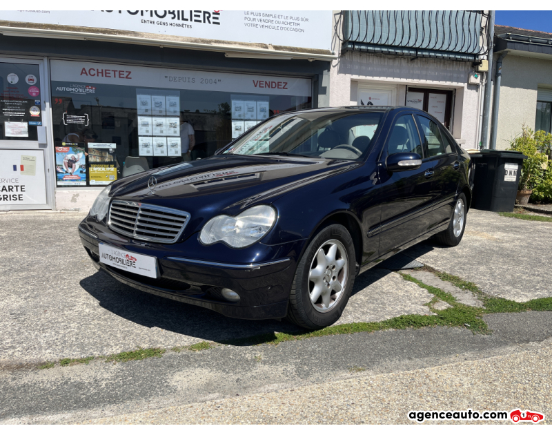 Aankoop Gebruikte Auto, Goedkope Gebruikte Auto | Agence Auto Mercedes Classe C Berline 200 CDi 2.2 CDI 116 cv Boîte auto Elégance - 2ème main Suivi MERCEDES Bleu Jaar 2003 Automatique Diesel