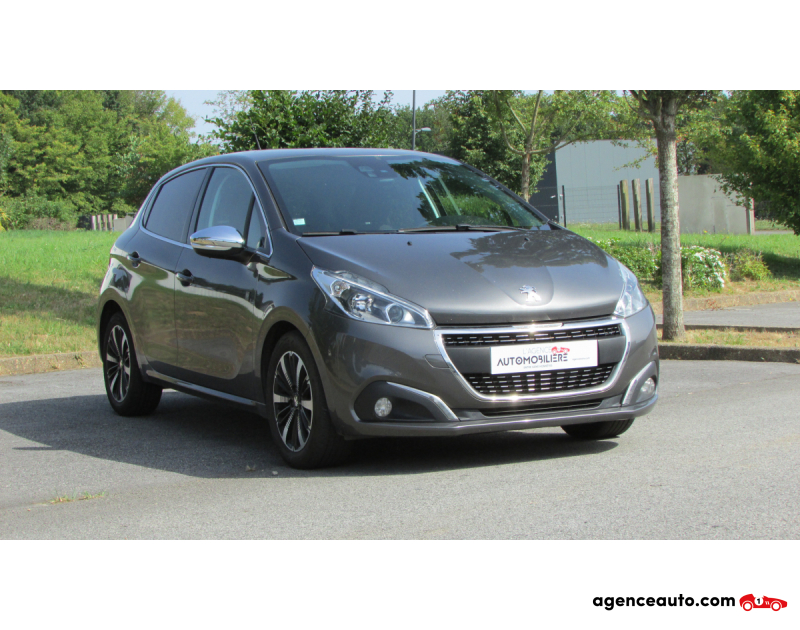 Achat voiture occasion, Auto occasion pas cher | Agence Auto Peugeot 208 1,5 BLUEHDI 100CH TECH EDITION Gris Année 2019 Manuelle Diesel