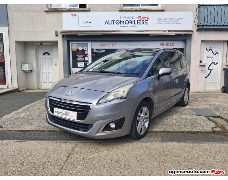 Achat voiture occasion, Auto occasion pas cher | Agence Auto Peugeot 5008 1.6 HDi 115 cv Allure - 7 places Gris Année 2014 Manuelle Diesel