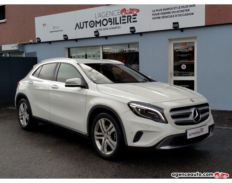Achat voiture occasion, Auto occasion pas cher | Agence Auto Mercedes Classe GLA 200 CDI 136 CH SENSATION Blanc Année 2014 Manuelle Diesel