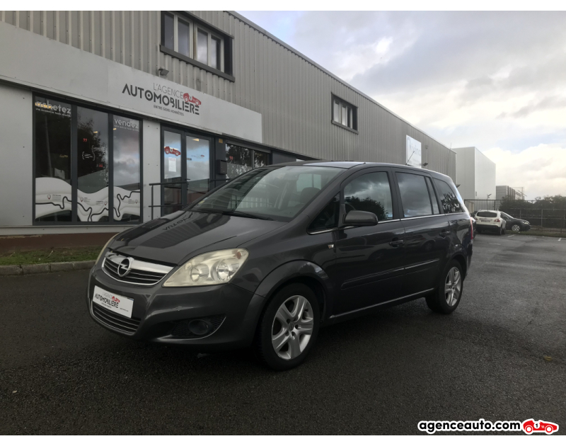 Achat voiture occasion, Auto occasion pas cher | Agence Auto Opel Zafira 1.9 CDTI DPF 100 cv LIMITED 7 PLACES Gris Année 2009 Manuelle Diesel
