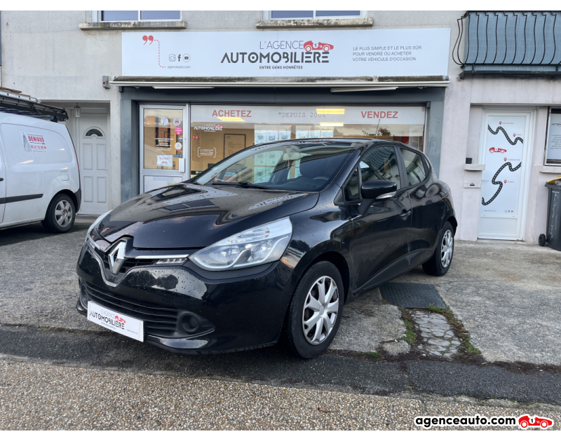 Achat voiture occasion, Auto occasion pas cher | Agence Auto Renault Clio 1.5 dci 90cv - ZEN - Ecran Tactile Noir Année 2013 Manuelle Diesel