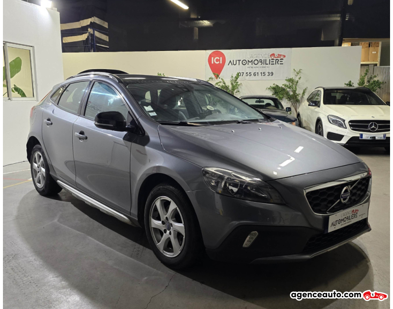 Compra de Coches Usados, Coches Usados Baratos %'|'% Agence Auto Volvo V40 II CROSS COUNTRY D2 115 MOMENTUM BUSINESS POWERSHIFT 6 Gris Año 2015 Automatique Diesel