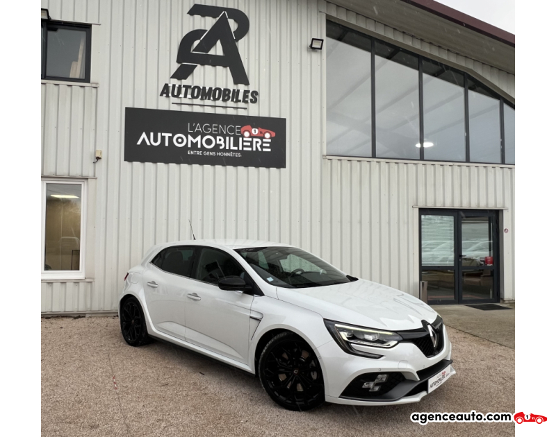 Aankoop Gebruikte Auto, Goedkope Gebruikte Auto | Agence Auto Renault Megane IV RS berline Tce 280ch Blanc Jaar 2018 Automatique Essence