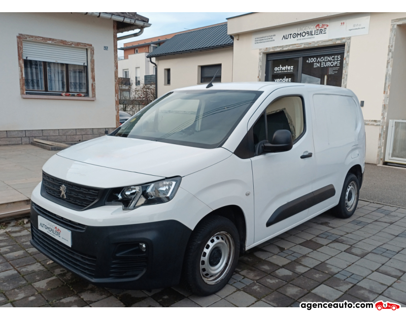 Achat voiture occasion, Auto occasion pas cher | Agence Auto Peugeot Partner 1.6 HDI 75CV Premium Fourgon 650 kg 3 places Blanc Année 2019 Manuelle Diesel