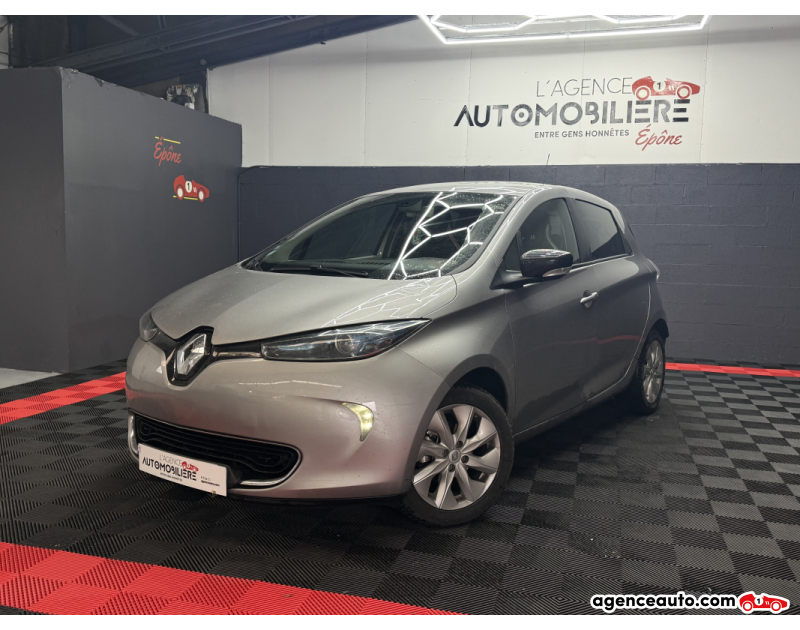 Acquisto Auto Usate, Auto Usate Economiche | Agenzia Automobiliare Renault Zoe Intens 92 R240 BATTERIE EN LOCATION Gris Anno 2016 Automatique Électrique