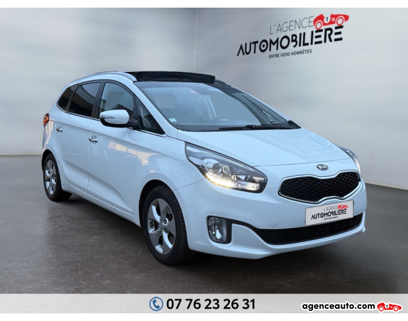 Achat voiture occasion, Auto occasion pas cher | Agence Auto Kia Carens 1.7 CRDi 141 CV - 7 PLACES Blanc Année 2018 Manuelle Diesel