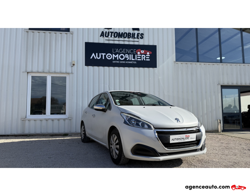Gebrauchtwagenkauf, Günstige Gebrauchtwagen | Automobilienagentur Peugeot 208 1.6 BlueHDi 75ch Active 5p Blanc Jahr 2017 Manuelle Diesel