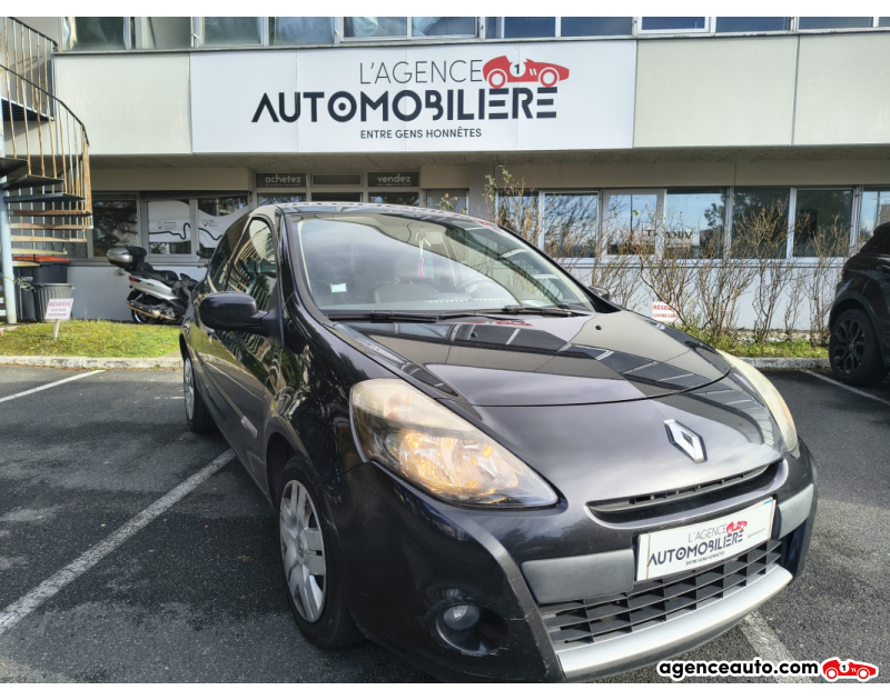 Acquisto Auto Usate, Auto Usate Economiche | Agenzia Automobiliare Renault Clio III 3 Portes Phase 2 1.5 dCi eco2 75 cv Noir Anno 2012 Manuelle Diesel