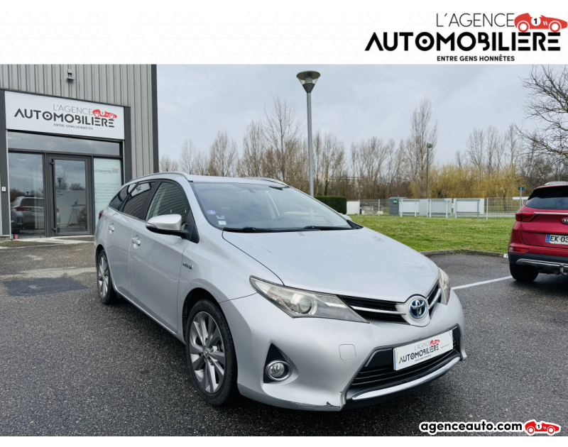 Achat voiture occasion, Auto occasion pas cher | Agence Auto Toyota Auris 1.8 TS HYBRID NG 136 CV  DYNAMIC Gris Année 2013 Automatique Hybride
