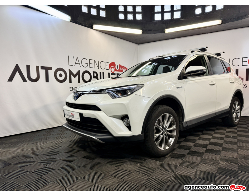 Achat voiture occasion, Auto occasion pas cher | Agence Auto Toyota RAV4 HYBRIDE DYNAMIC 2WD Blanc Année 2016 Automatique Hybride