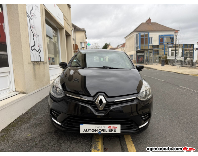Renault Clio IV 1.2 16V Limited - 2018 - 70500 km — photo 3