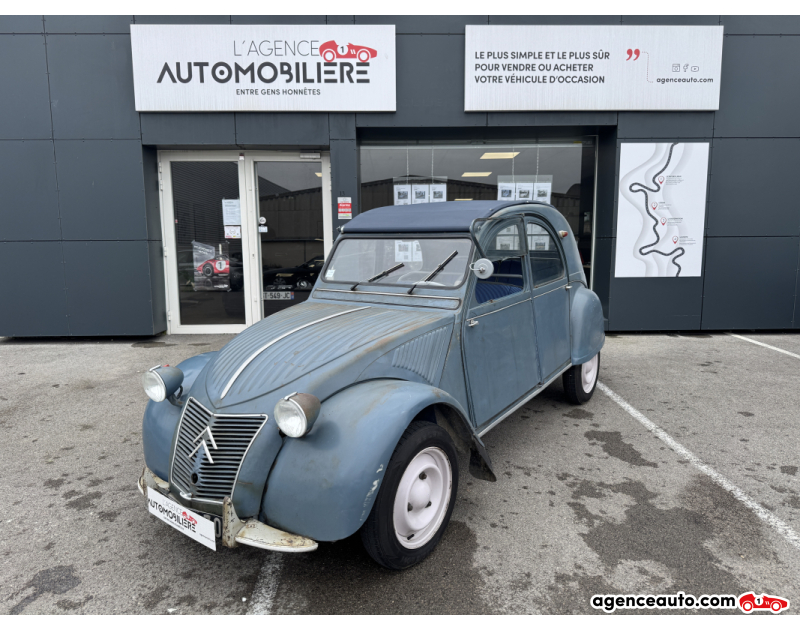Achat voiture occasion, Auto occasion pas cher | Agence Auto Citroen 2CV AZ série 1960 restauré avec sa patine d'origine Bleu Année 1960 Manuelle Essence