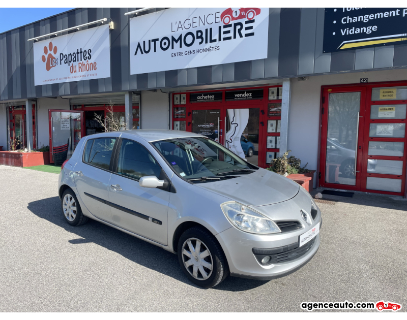 Aankoop Gebruikte Auto, Goedkope Gebruikte Auto | Agence Auto Renault Clio III 5 Portes 1.5 dCi 86 cv Gris Jaar 2007 Manuelle Diesel