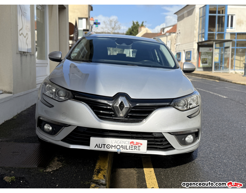 Renault Megane IV Estate 1.5 dCi 110 ch EDC Business - 2016 — photo 2