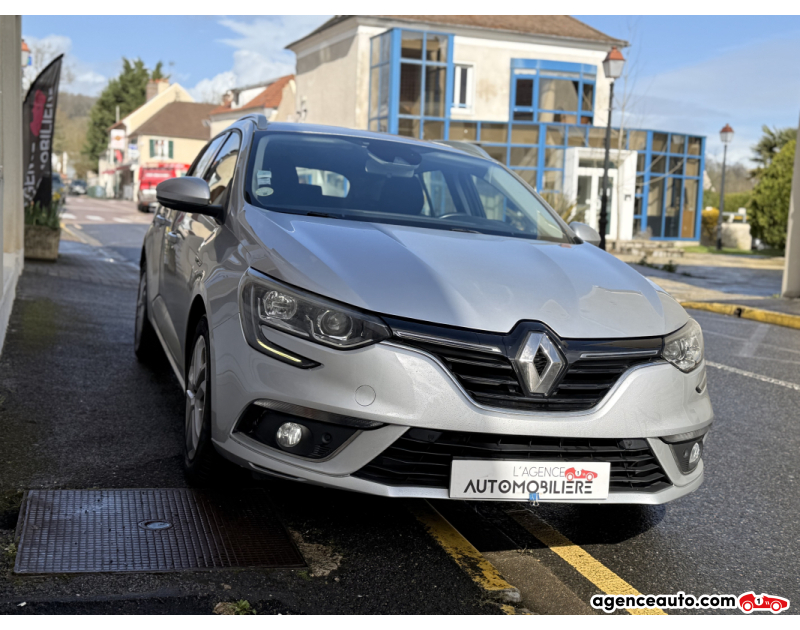 Renault Megane IV Estate 1.5 dCi 110 ch EDC Business - 2016 — photo 3