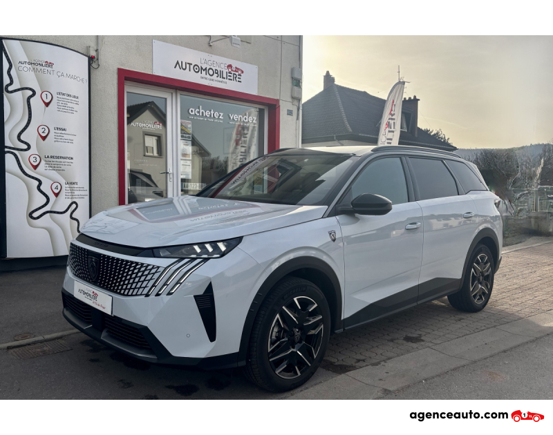 Aankoop Gebruikte Auto, Goedkope Gebruikte Auto | Agence Auto Peugeot 5008 III 1.2 Hybrid e-DSC6 145 ch GT Blanc Jaar 2025 Automatique Hybride