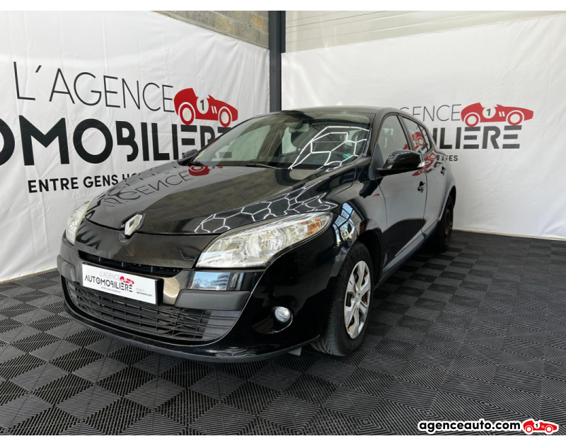 Achat voiture occasion, Auto occasion pas cher | Agence Auto Renault Megane 1.5 dCi 85ch Expression eco² Noir Année 2010 Manuelle Diesel