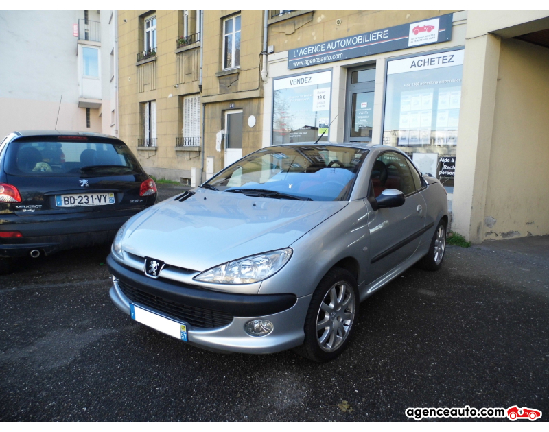 Achat voiture occasion, Auto occasion pas cher | Agence Auto Peugeot 206 CC 2.0 16v Violet Année 2002 Manuelle Essence