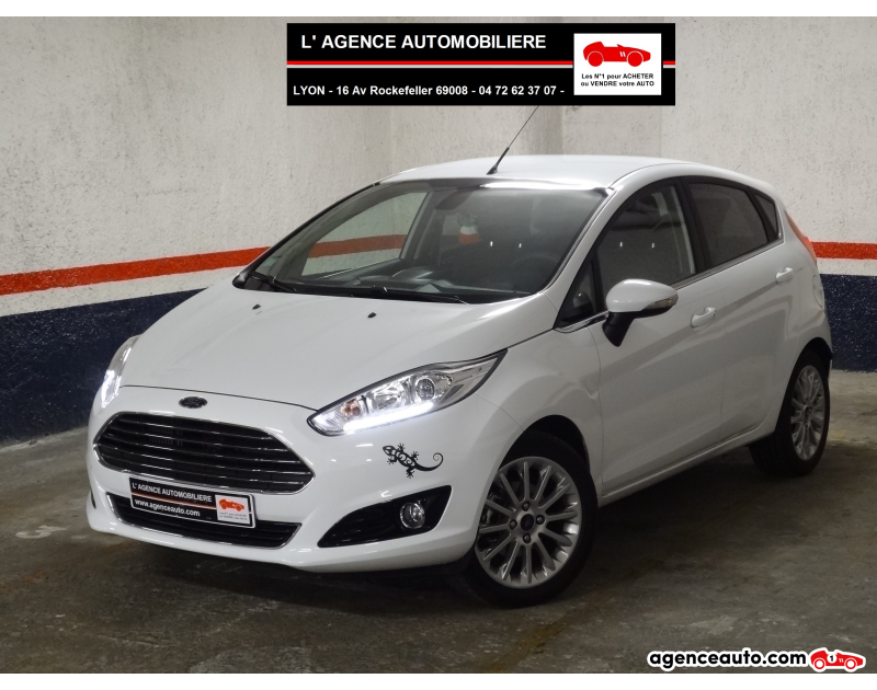 Gebrauchtwagenkauf, Günstige Gebrauchtwagen | Automobilienagentur Ford Fiesta 1.6 TDCi 95 FAP TITANIUM X 5 PORTES Violet Jahr 2013 Manuelle Essence