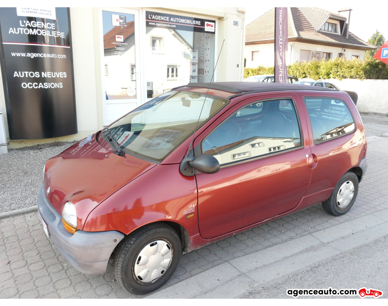 Acquisto Auto Usate, Auto Usate Economiche | Agenzia Automobiliare Renault Twingo 1,2 60 Sari Viola Anno 1998 Manuale Benzina